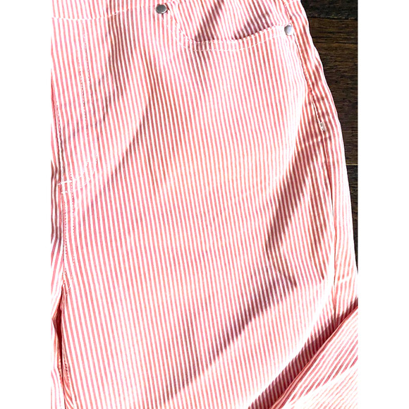 MARIO SERRANI ITALY red & white pin striped women's stretch pants size medium - Picture 3 of 6